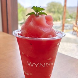 Wynn Cafe and Hill Club