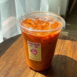 Buttersun home cafe ถ.ลงหาดบางแสน