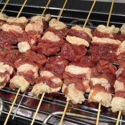 กระเพราบ้านน้อง Cherbua