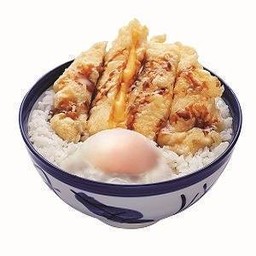 ข้าวหน้าหมูสันนอกเทมปุระสอดไส้ชีส และไข่ออนเซ็น
