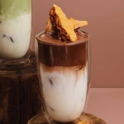 ดัลโกน่าดับเบิ้ลช็อกโกแลตเย็น