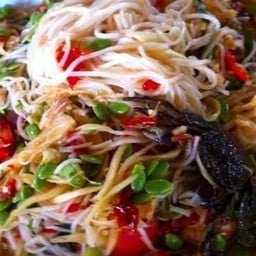 ลาบเมืองยส รัชดาฯ