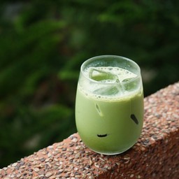 MATCHA LATTE