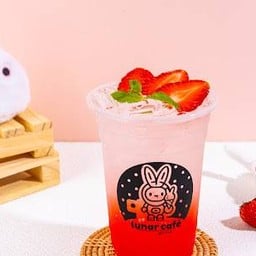 สตรอว์เบอร์รี่โซดา