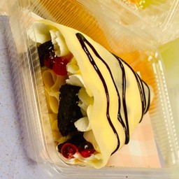 ขายดี!เครปแป้งนุ่มครีมสดบราวนี่หนึบแยมวนิลาเยลลี่