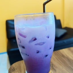โอ้กะจิ๋มคาเฟ่ Ohkajhim Cafe สวนหลวง ภูเก็ต