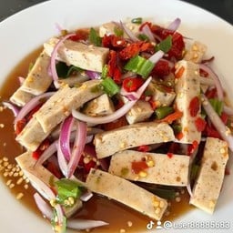 ยำหมูยอน้ำปลาร้านัวๆสุดยอดความนัว