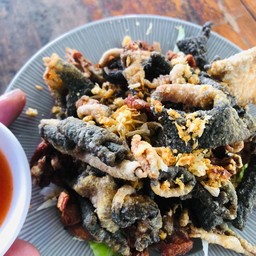 กบทอดกระเทียม