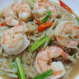 ข้าวผัดเห็ดเข็มทองกุ้ง
