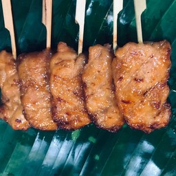 หมูปิ้งนมสด