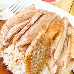 ข้าวหน้าเป็ดพะโล้