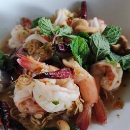 ยำตะไคร้กุ้งสด