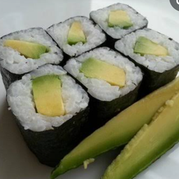 Avocado maki