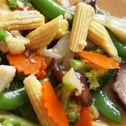 ผัดผักรวม(เป็นกับข้าว)