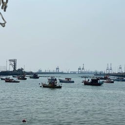 วิวนอกร้าน