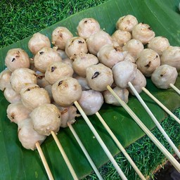 ลูกชิ้นเอ็นไก่