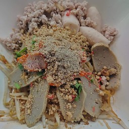 ก๋วยเตี๋ยวต้มยำแห้ง