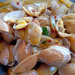 หอยลายผัดพริกเผา