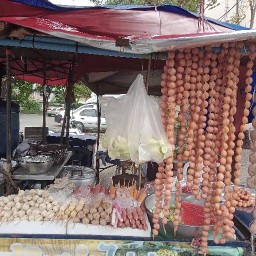 ิ้เจ๊น้อยอาหารตามสั่ง(ส้มตำ-ไก่ย่าง) มหาวิทยาลัยราชภัฏพระนครอาคาร 55