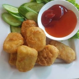 สเต็กหน้ามอ ท่าอิฐ