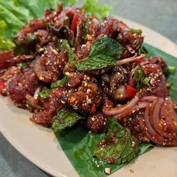 ก้อยเนื้อวัว (ดิบ)