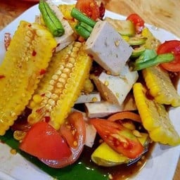 ตำข้าวโพดหมูยอ