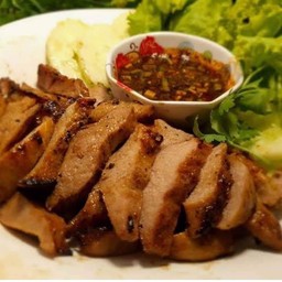 ร้านครัวริมทุ่ง แพงพวย