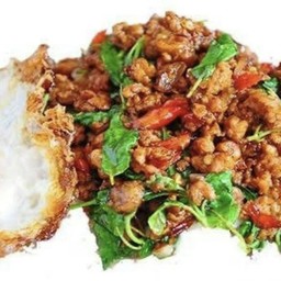 กระเพราหมูสับ