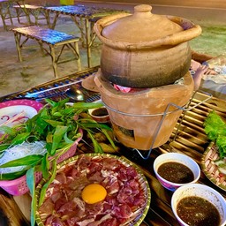 ร้านพอใจ By yuyee