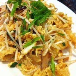 กระเพาะปลา (ผัดแห้ง)