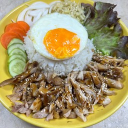 ข้าวไก่ ราดซอสเทอริยากิ