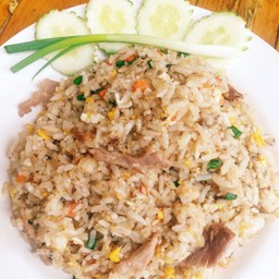 ข้าวผัดหมู