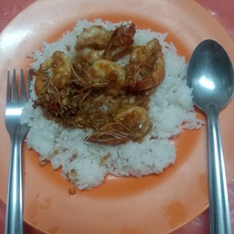 ข้าวทอดกระเทียม