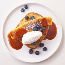 Crispy French Toast with Caramalized Banana 