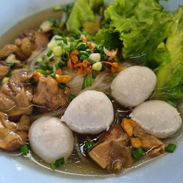 วุ้นเส้น(น้ำ)ลูกชิ้น,หมูตุ๋น
