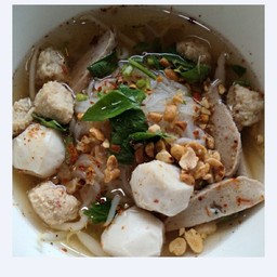 ก๋วยเตี๋ยวต้มยำเจ