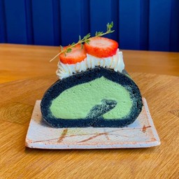 MATCHA ROLL