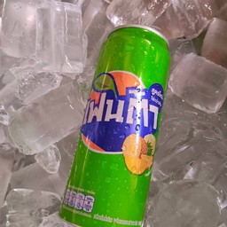 แฟนต้าน้ำเขียว