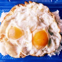 ข้าวไข่ดาวคู่