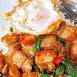 ครัวตามสั่งลุงไก่ สาขา1