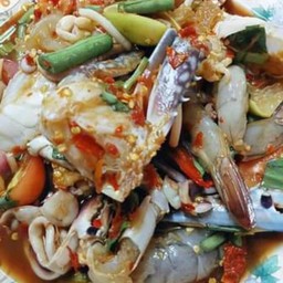 เหลาปูม้า+กุ้งสด+ปลาหมึก