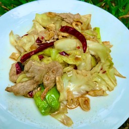 กะหล่ำปลีผัด พริกแห้ง แซ่บๆ (ไม่มีหมูนะค กดเพิ่มนะ)