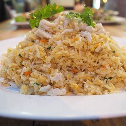 ข้าวผัดปู รสเด็ด