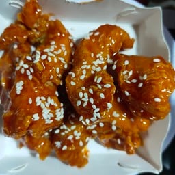 เขย่าแหลก