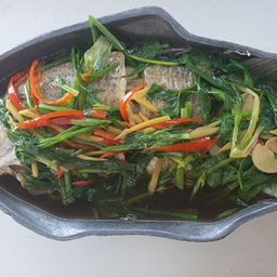 ปลากะพงนึ่งซีอิ๊ว