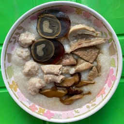 โจ๊กหมูใส่ทุกอย่าง ใส่ไข่เยี่ยวม้า พิเศษ