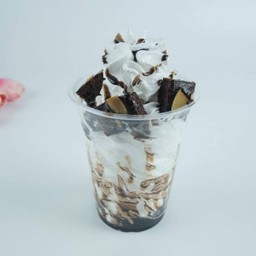 วิปครีมล้วนบราวนี