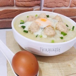 โจ๊กหมูใส่ไข่ พิเศษ