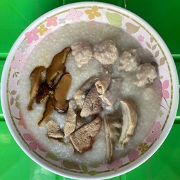 โจ๊กหมูทุกอย่าง ไม่ใส่ไข่ พิเศษ