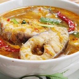 ต้มยำปลานิลน้ำข้น (เต็มตัว)